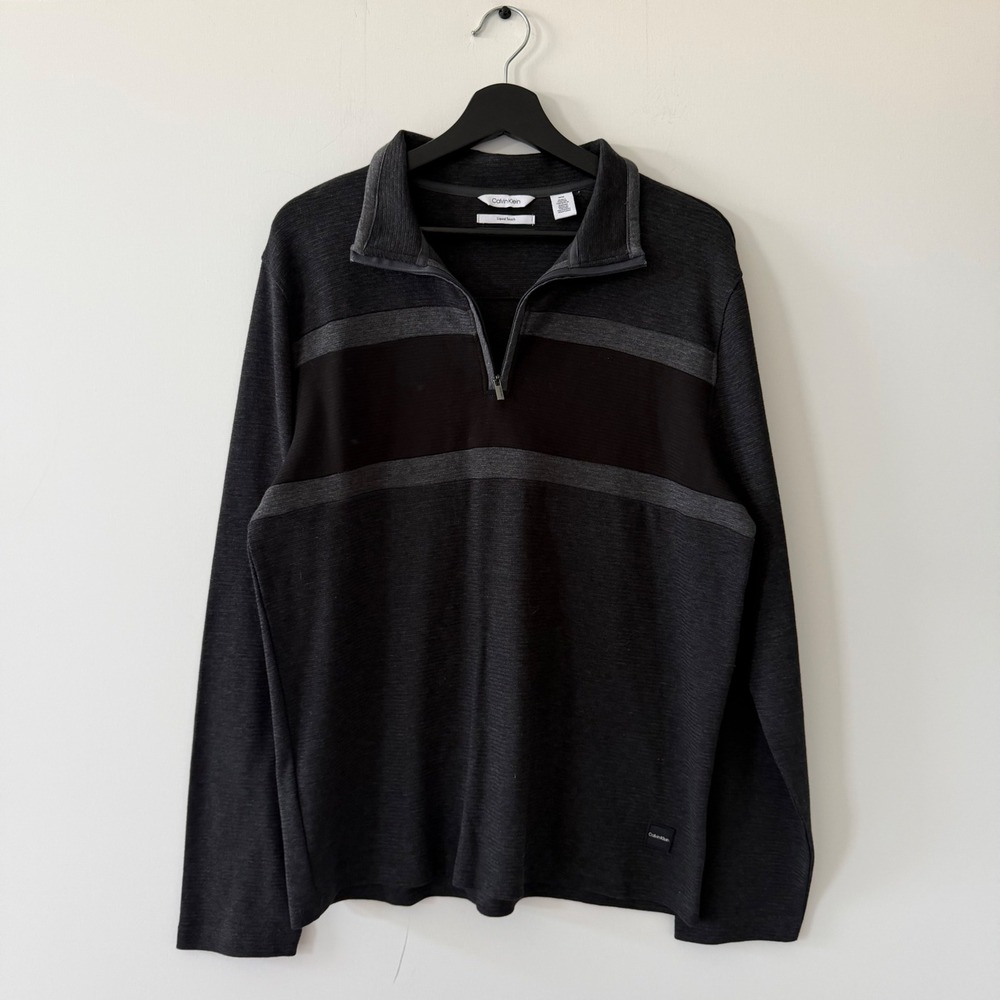Calvin Klein Liquid Touch Mens Medium Gray Black Striped Quarter Zip Pullover